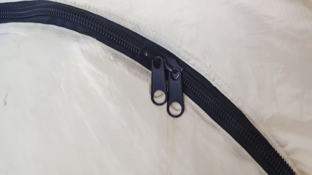 Замена молнии на палатке Замена молнии на палатке